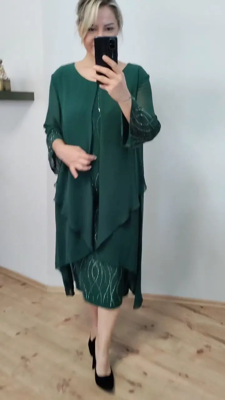 Robe brillante à la mode pour dames
