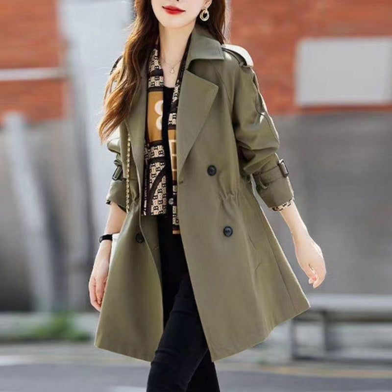 Trench-coat mi-long amincissant Ă revers pour femmes
