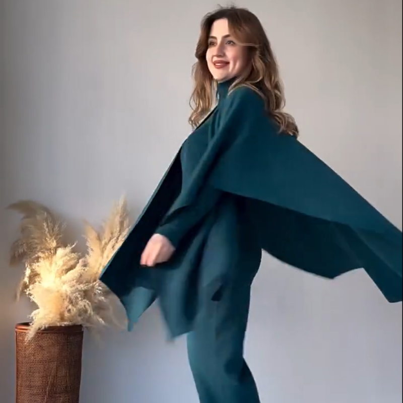 Costume trois pièces femme en maille stretch (haut + pantalon + châle)