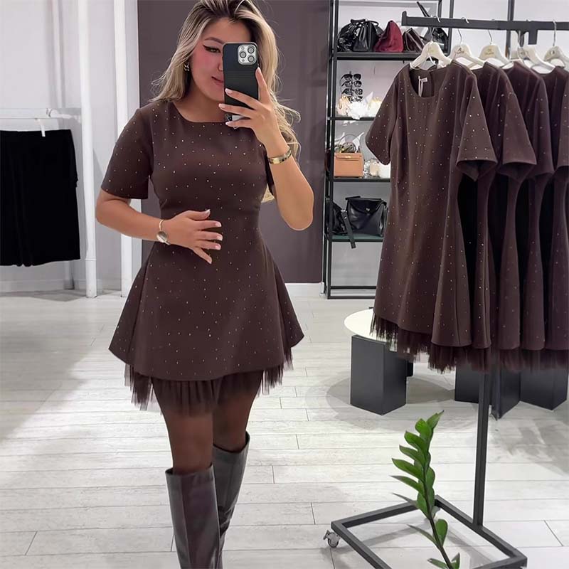 Mini Robe pour Femme Scintillante à Manches Courtes et Dentelle