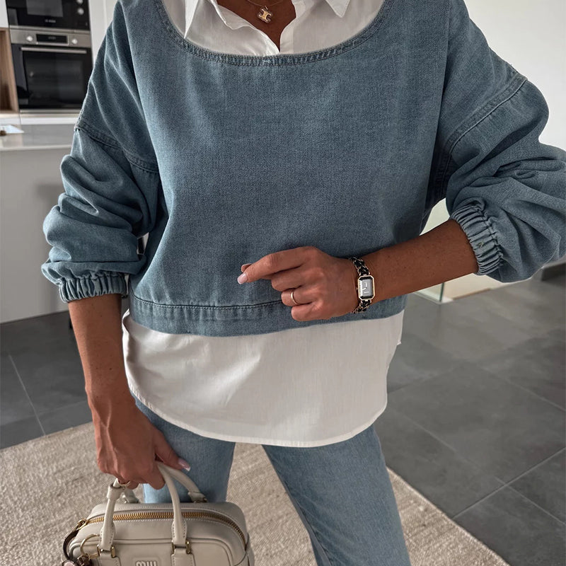 Ensemble deux pièces à la mode composé d'un haut en jean à manches longues et d'un pantalon pour femmes