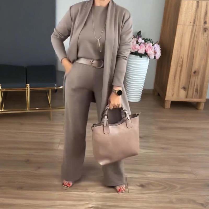 Ensemble 3 pièces élégant comprenant un cardigan long, un haut et un pantalon