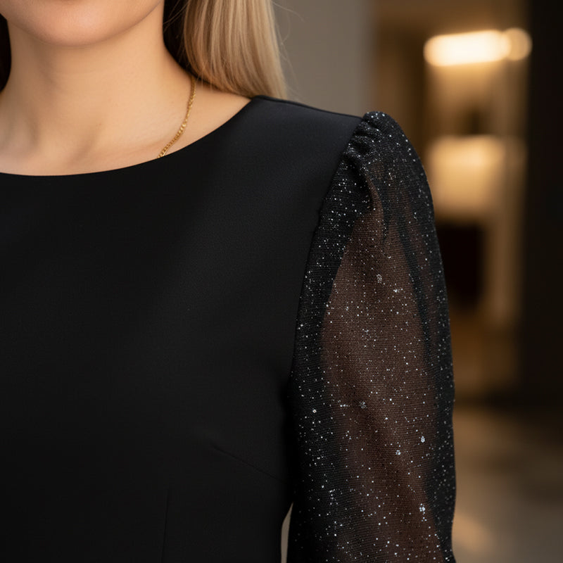 Robe élégante pour femme ornée de paillettes